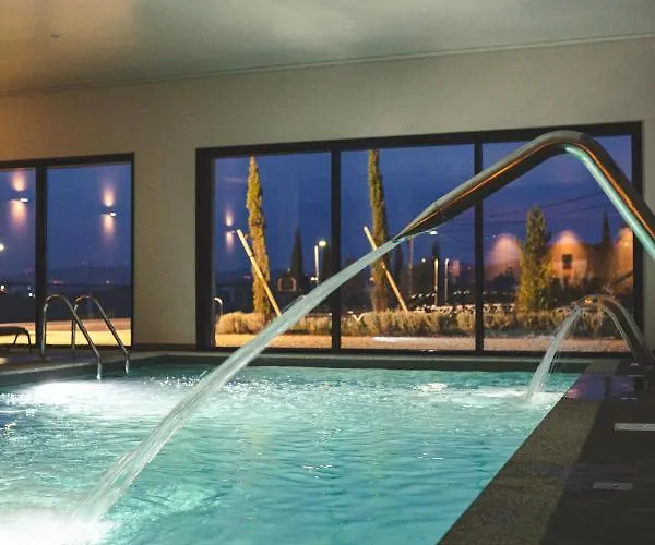Mw Douro Wine & Spa Santa Marta de Penaguiao photo