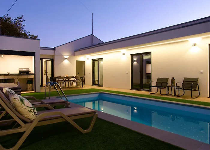 fotos do Casa Do Largo Laundos Vila