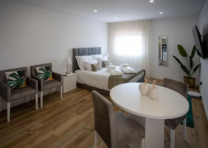 Matriz Inn I - Estudio T0 No Centro De Fafe Foto