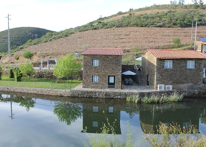 Quinta Da Ferradosa - Casas De Campo Villa Freixo de Espada a Cinta photo