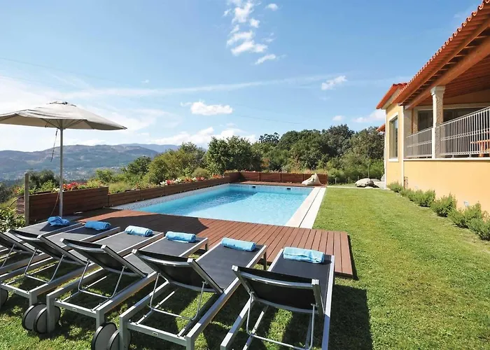 Calheiros Villa Sleeps 8 Air Con Wifi φωτογραφία